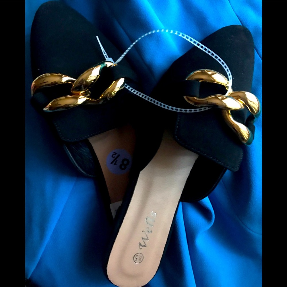 Brand new never worn black Mules oversized chain detail